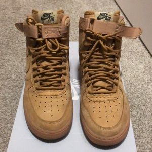 Nike Air Force 1 High